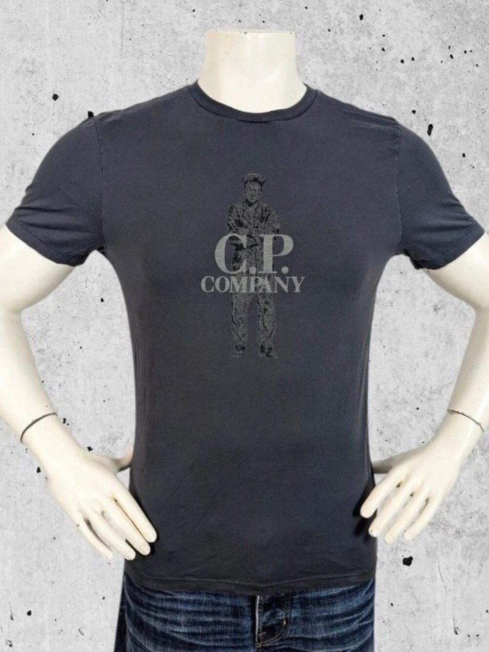 C.P. Company T Shirt Size Medium Slim Fit Tee CP Mako Cotton Navy Blue